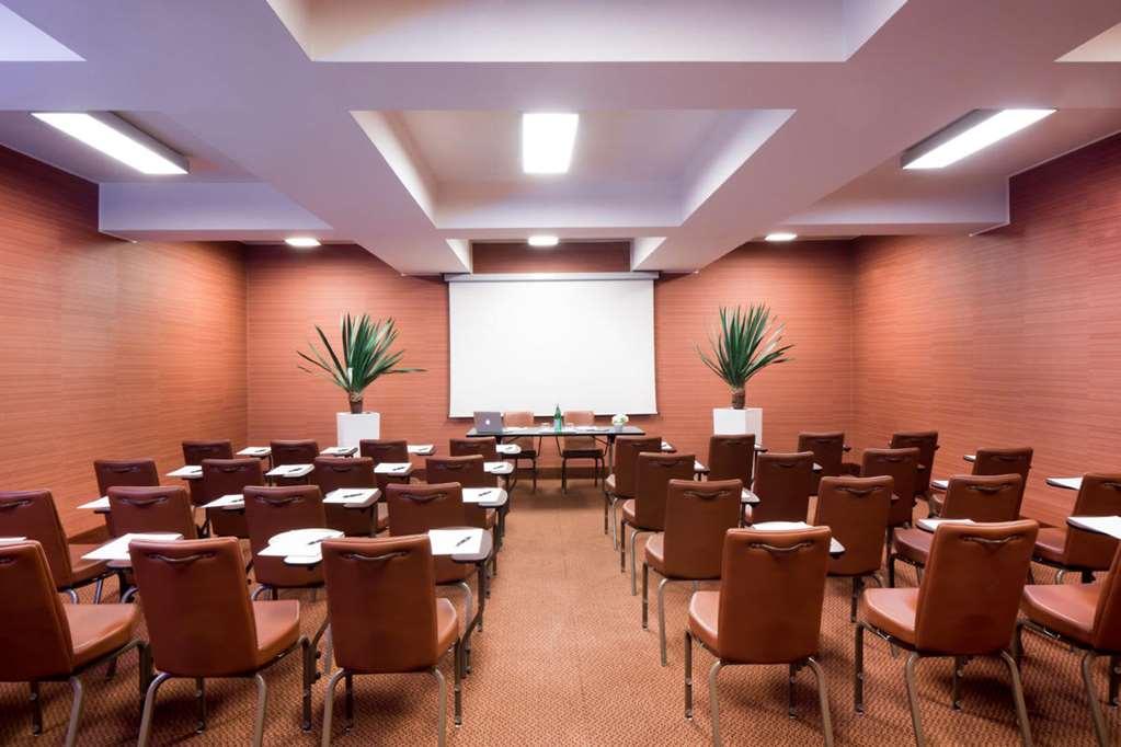 Starhotels Tourist Milano Fasiliteter bilde