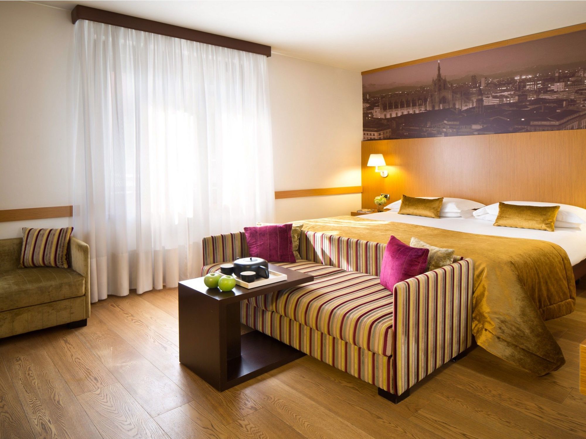 Starhotels Tourist Milano Rom bilde