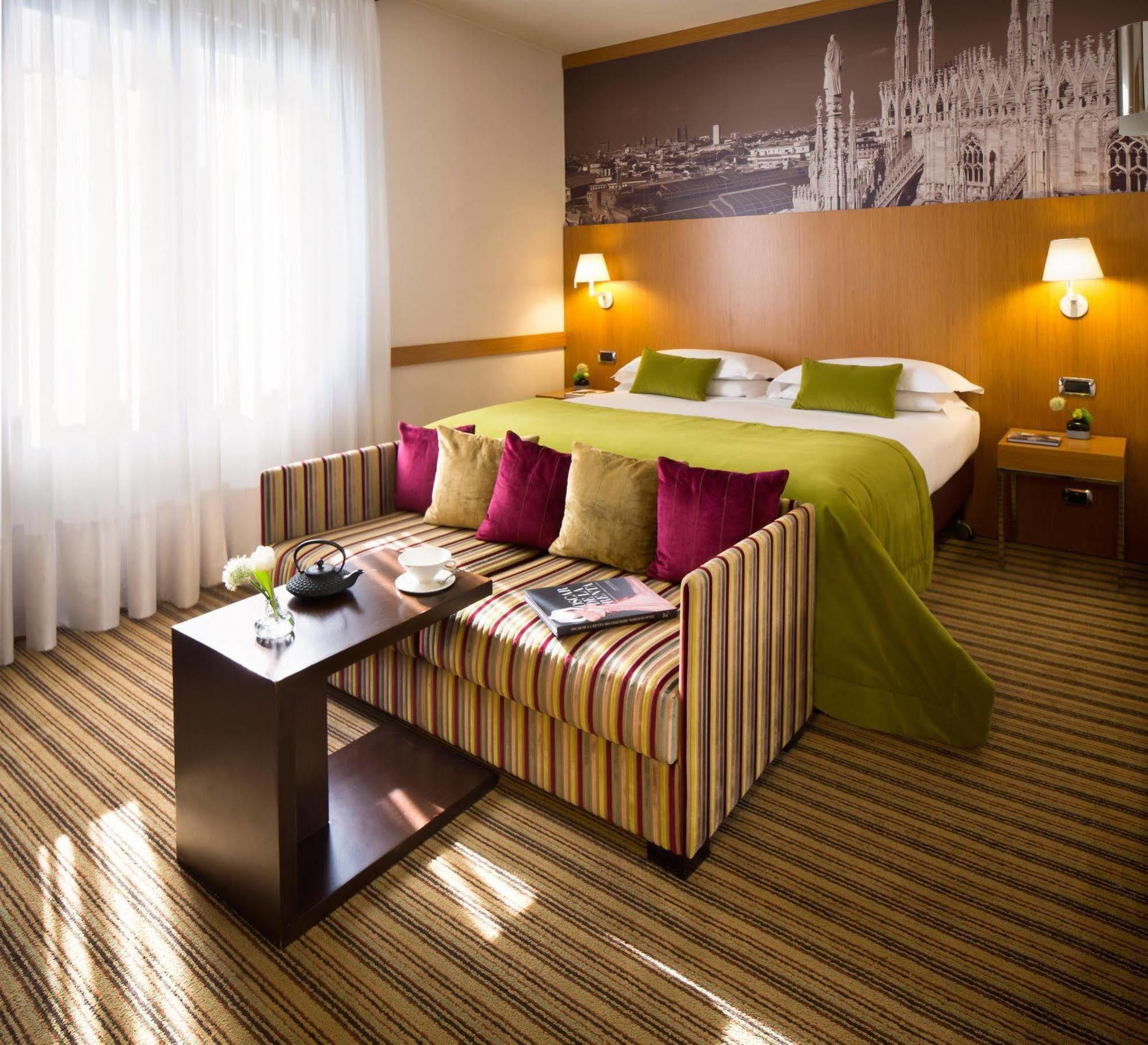 Starhotels Tourist Milano Eksteriør bilde