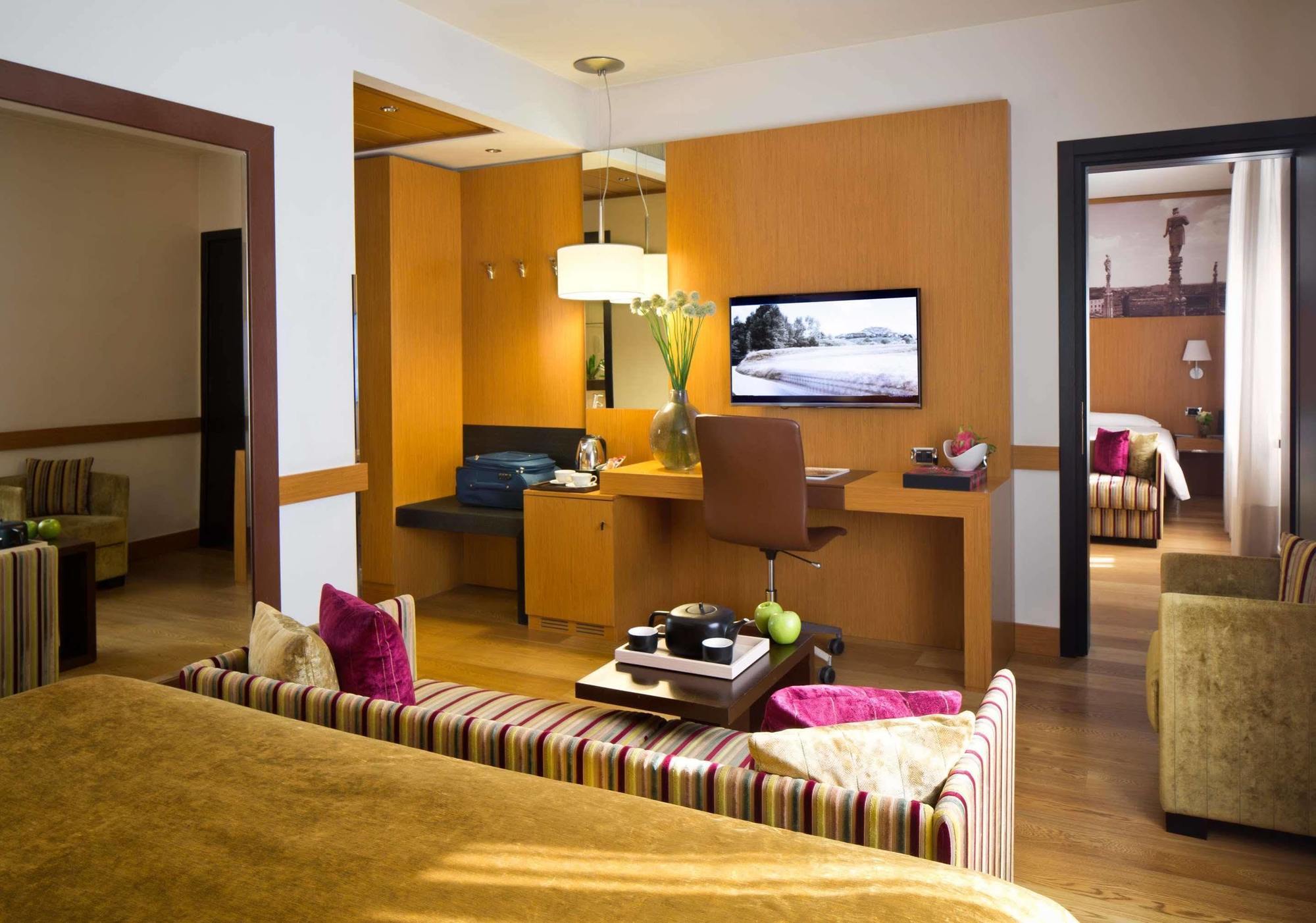 Starhotels Tourist Milano Eksteriør bilde